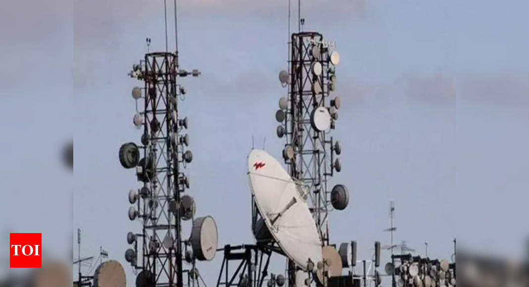 Cabinet’s Rs 30,000 crore bank guarantee relief for telecom industry Cabinet’s Rs 30,000 crore bank guarantee relief for telecom industry