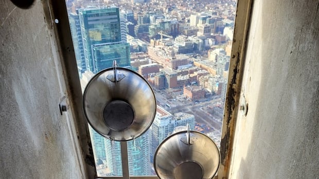 Tire particles, perfumes, metals? Widespread study of Toronto Air sees what we are breathing Tire particles, perfumes, metals? Widespread study of Toronto Air sees what we are breathing