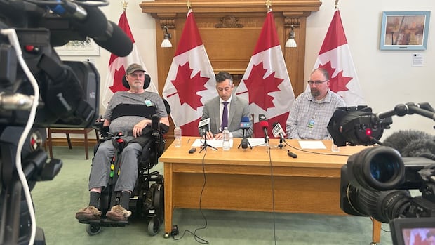 Sansk. NDP and ALS Society calls the province for testing mousse jaw health center Sansk. NDP and ALS Society calls the province for testing mousse jaw health center