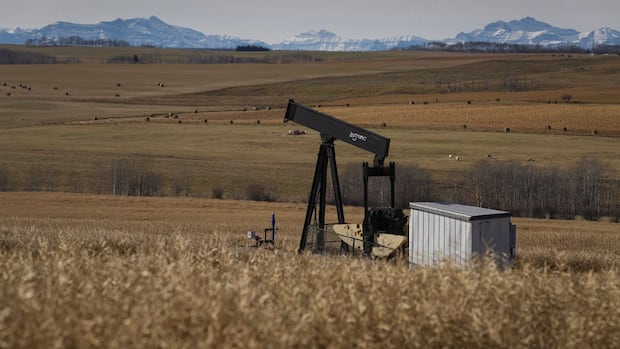 Old, passive oil and gas wells emit about 7 times methane than official estimates. Old, passive oil and gas wells emit about 7 times methane than official estimates.