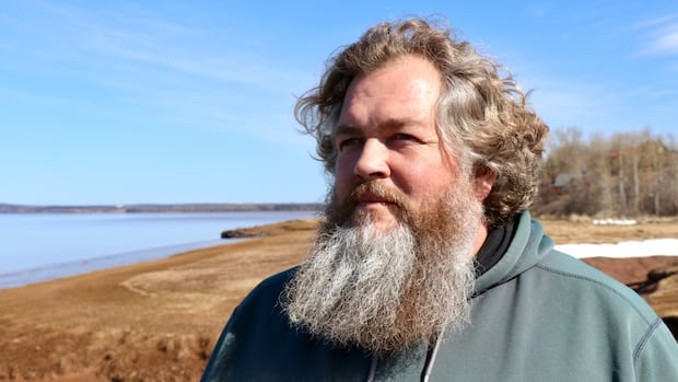 Decision to recreate the lake pisid with side-effects, some Windsor residents say Decision to recreate the lake pisid with side-effects, some Windsor residents say